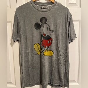 Disney Gray Vintage Style Mickey Short Sleeve T-shirt Size L